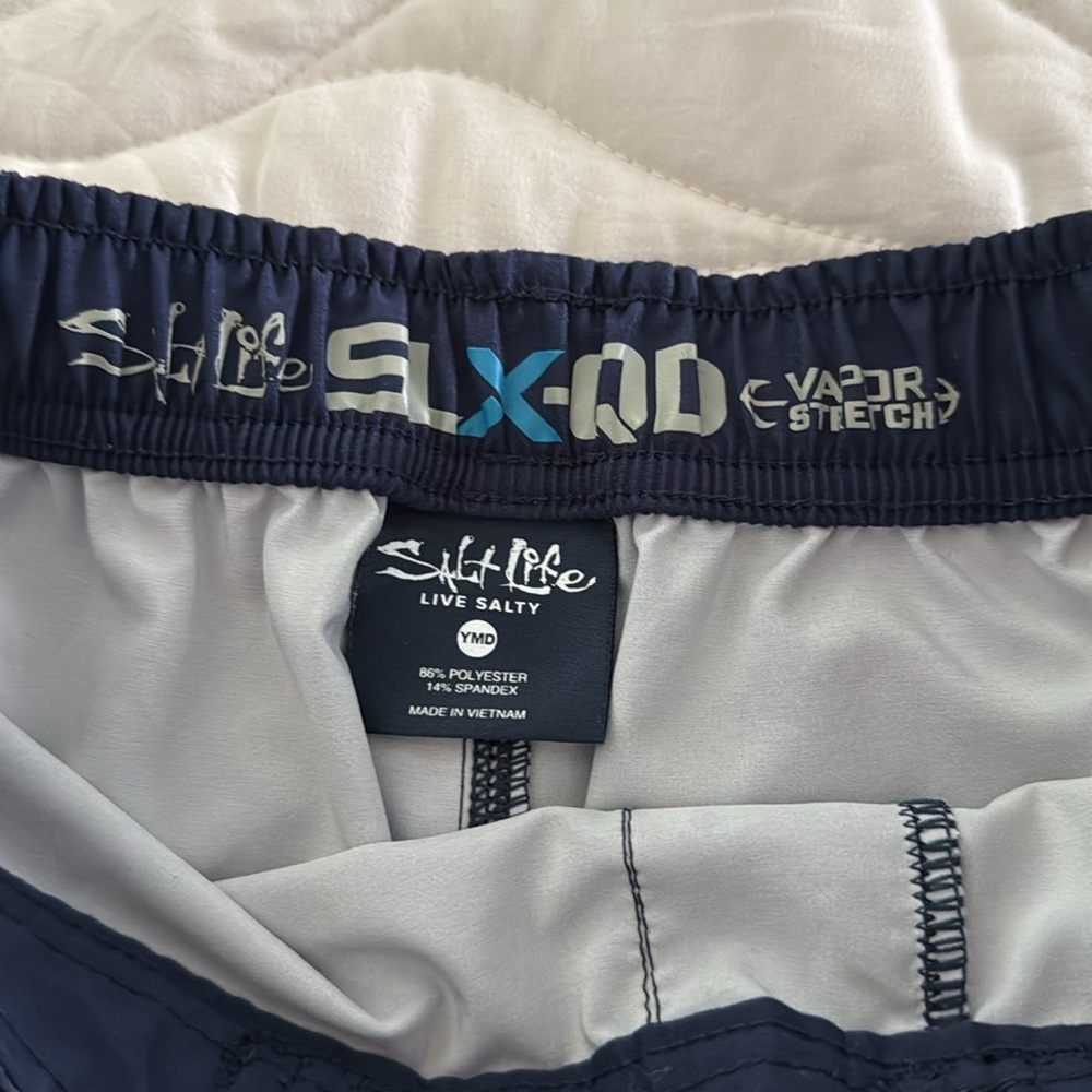 Boys Salt Life & Columbia Patriotic Swim Size Medium - Picture 3 of 5